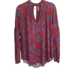 Free People Floral Blouse Size Small Red Mock Neck Keyhole Bohemian